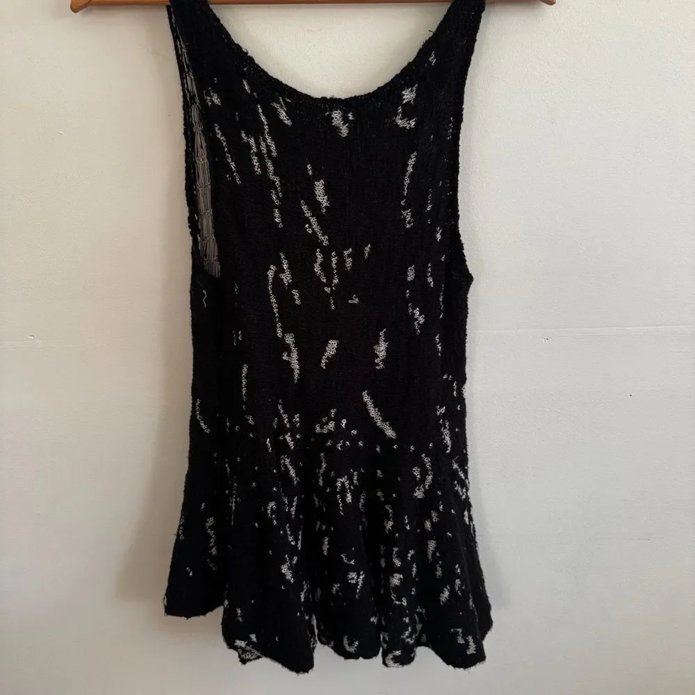 Free People side by side knit peplum tank top size Small Black White Festival